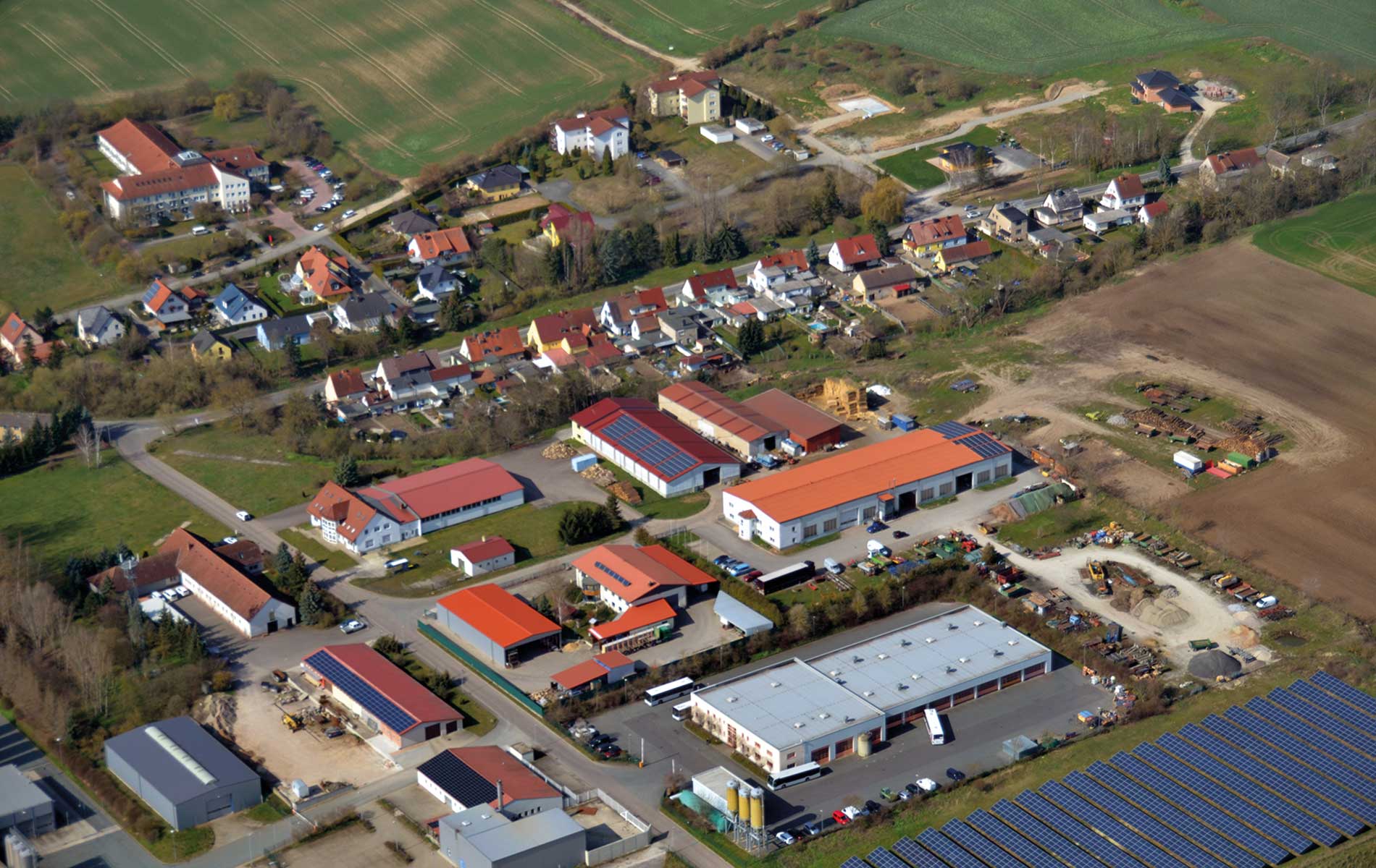 Luftbild der Firma
